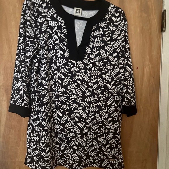Anne Klein black & white tunic blouse (M) - Picture 1 of 3